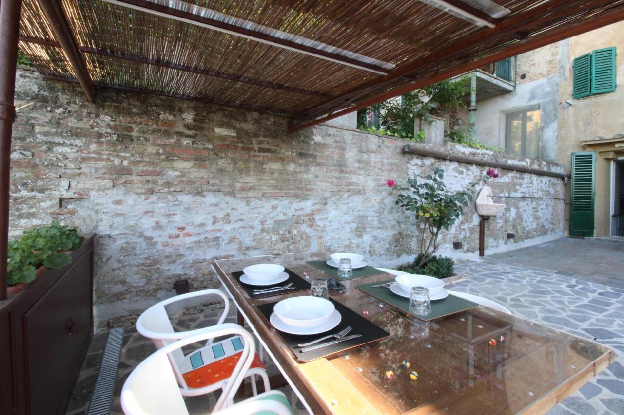 The House Of The Film Apartment เซียนา ภายนอก รูปภาพ